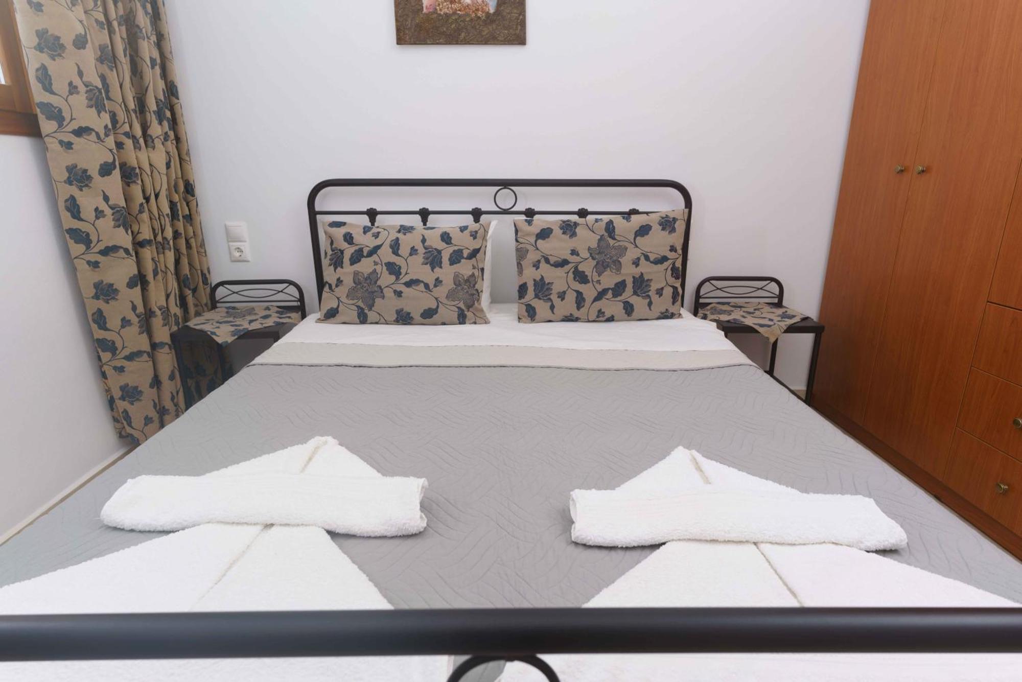Galini Apartments Лентас Экстерьер фото