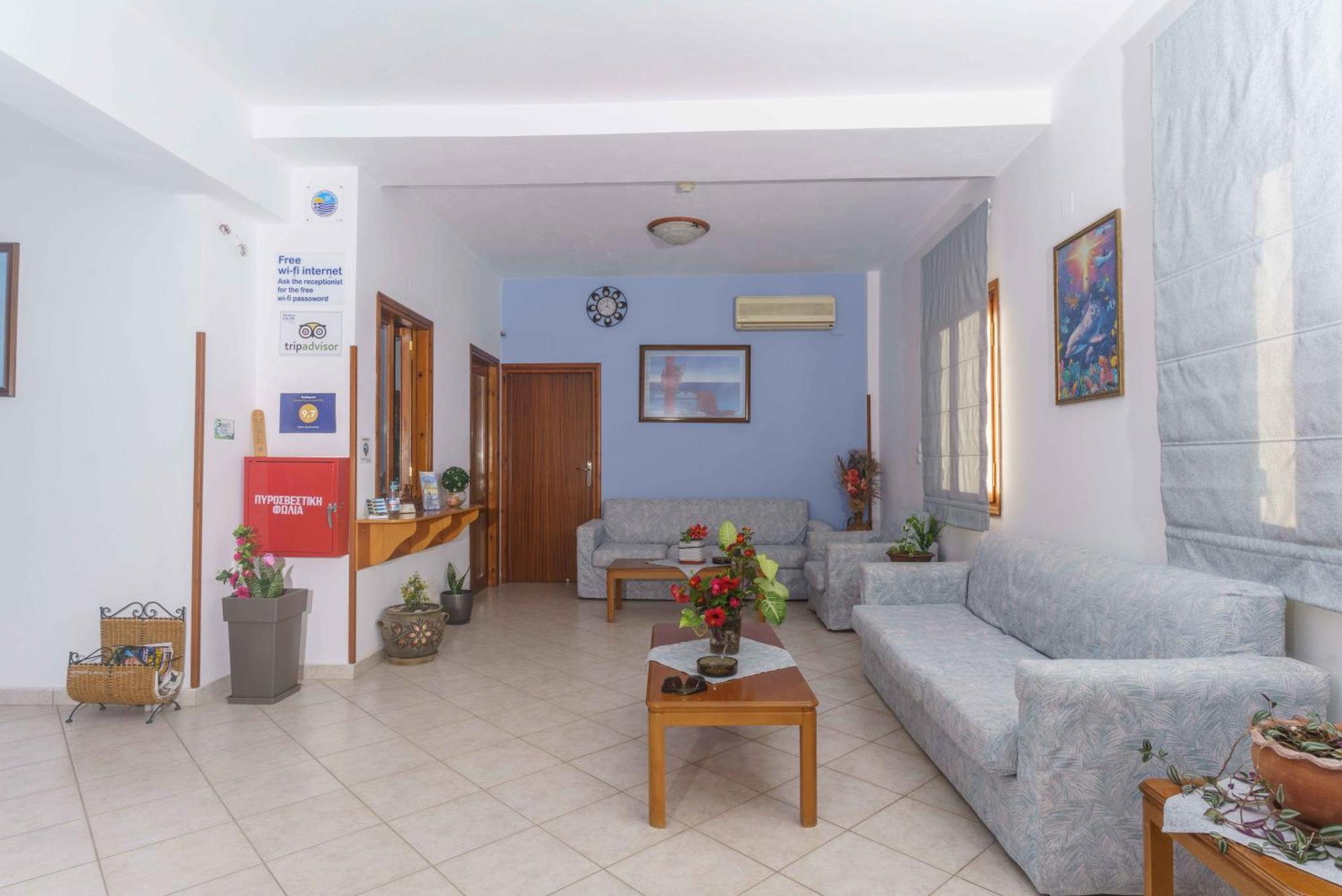Galini Apartments Лентас Экстерьер фото